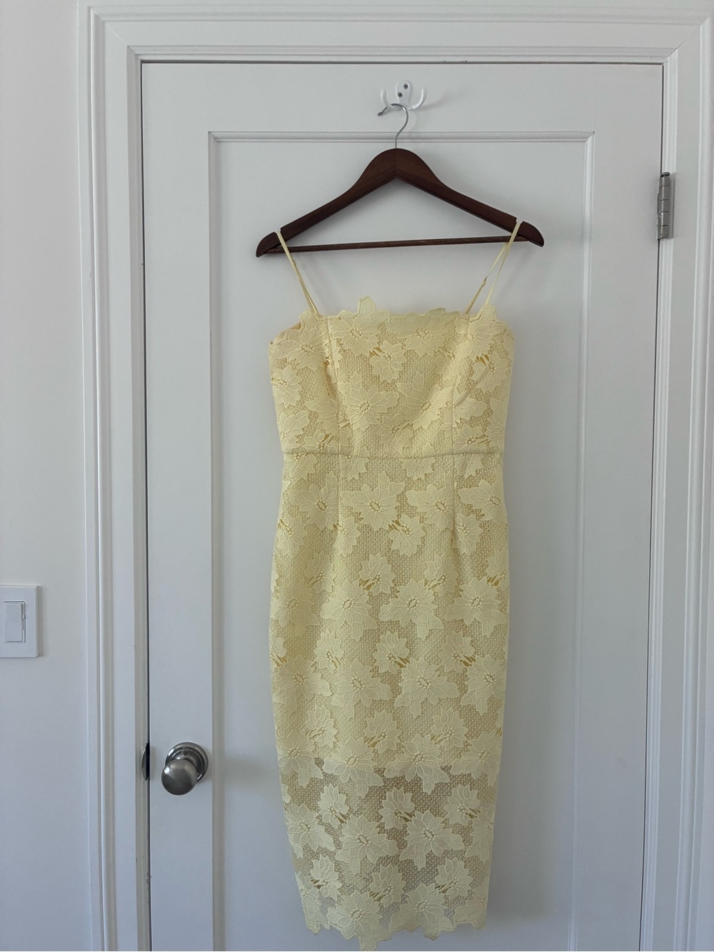 Bardot Pale Yellow Floral Lace Midi Slip Dress